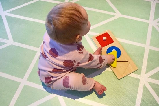 Merkloos Montessori - Houten Puzzel - Educatief - 3 Kleuren - Sensorisch - Eerste Puzzel Voor Baby S - Houten Speelgoed - 6m Tot 2j 3 Merkloos Montessori - Houten Puzzel - Educatief - 3 Kleuren - Sensorisch - Eerste Puzzel Voor Baby S - Houten Speelgoed - 6m Tot 2j - Afbeelding 3