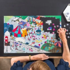 Puzzlup 3000 - XXL Puzzelmat Neopreen - Zelfsluitend En Antislip - Portapuzzle Met Luxe Opbergtube - Tot En Met 3000 Stukjes - 95 X 150 Cm -Puzzels Verfijnd Winkel 550x550 231