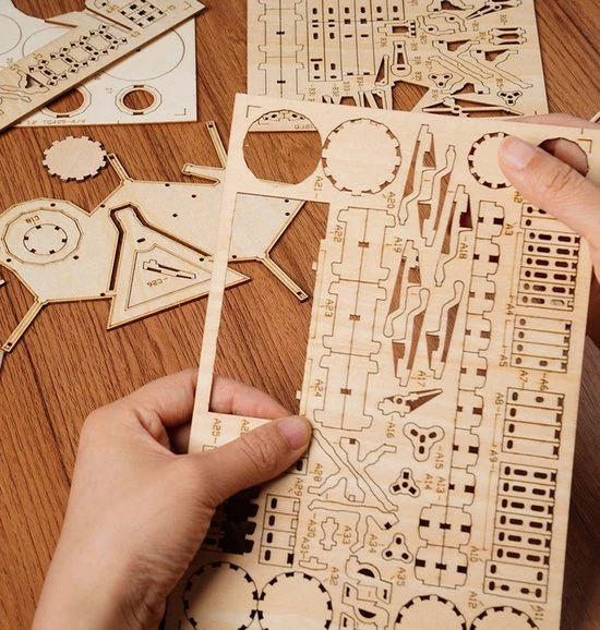 Robotime 3D Houtenpuzzel Muziekinstrument Drumstel, TG409, 19x13,5x11cm - 6946785116816 11 Robotime 3D Houtenpuzzel Muziekinstrument Drumstel, TG409, 19x13,5x11cm - 6946785116816 - Afbeelding 11